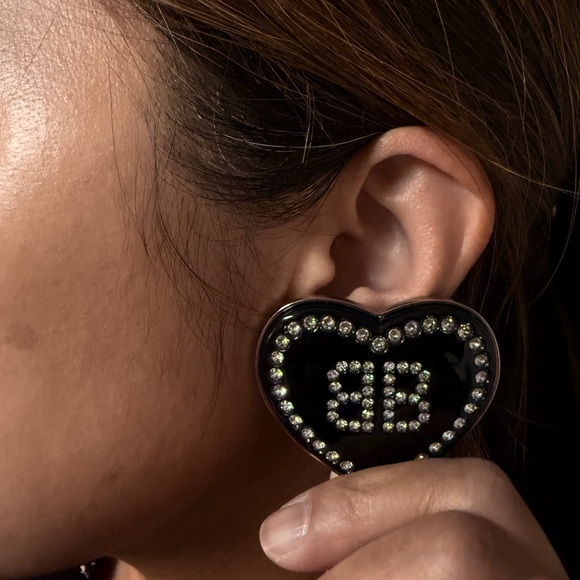 BALENCIAGA CRUSH 1.0 EARRINGS - BLACK/SILVER WITH STRASS - Picture 7 of 8